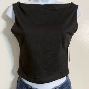 NWT reoria medium backless crop  tank top size medium